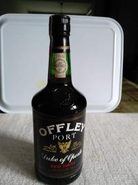 Offley Porto vino d'annata.