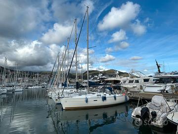 Beneteau Oceanis 323