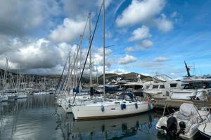 Beneteau Oceanis 323