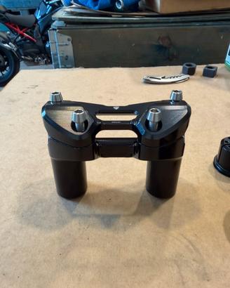 Riser completo di piastra