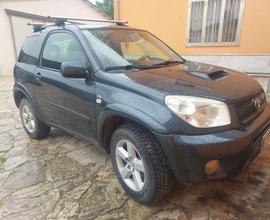 Auto Toyota Rav4