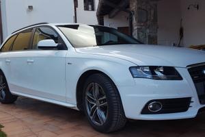 AUDI A4 QUATTRO