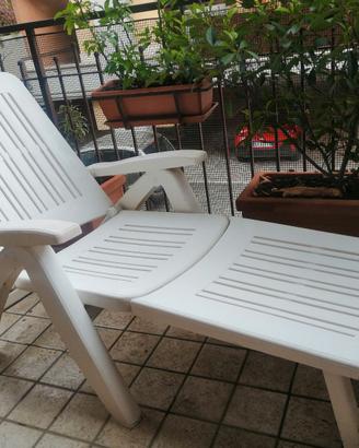 Lettino girdino mare