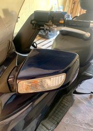 Motore/scooter 650 suzuki burgman