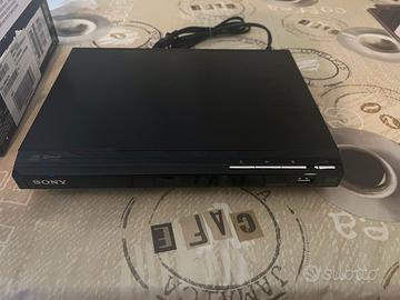 Lettore DVD Sony nuovo.