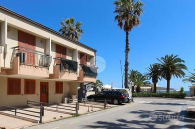 2 LOCALI A SAN BENEDETTO DEL TRONTO