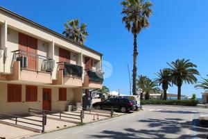 2 LOCALI A SAN BENEDETTO DEL TRONTO