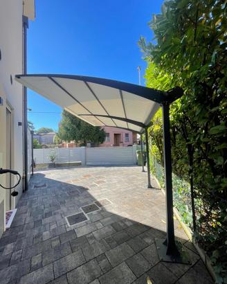 XENA F500 x P250 x H280 cm Pergola in acciaio