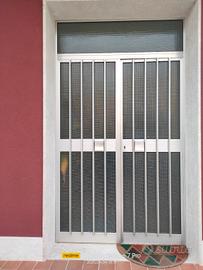 portone in alluminio 