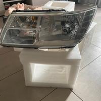 Faro destro fiat freemont
