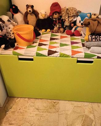 Panca Ikea con cuscino