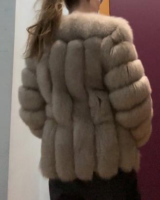Pelliccia di volpe grigia