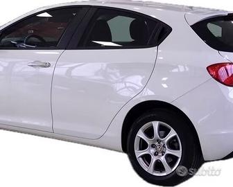 Porta posteriore sinistra Alfa Romeo Giulietta