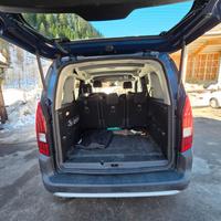 PEUGEOT Rifter BlueHDi 130 S&S GT Line Standard