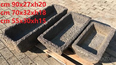 Vasca in pietra lavica basalto giardino zen