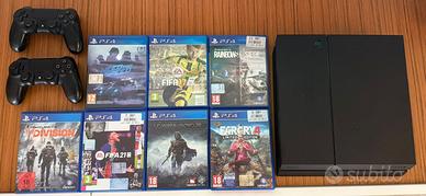 PS4 500 GB + 2 Joystick + 7 Giochi