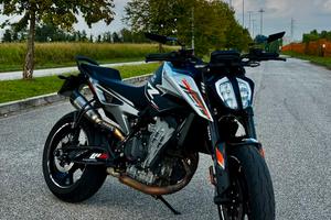 KTM DUKE 790L DEPOTENZIATA A2 2024