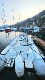 Barca RIB Gommone + Suzuki 40CV 4T pronta