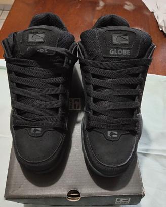 Scarpe marca GLOBE