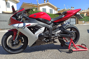 Yamaha YZF R1 1000