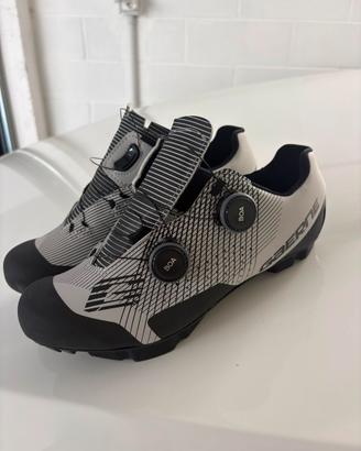 Scarpe gaerne carbon G. Dare