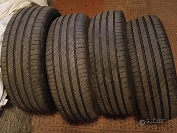 Gomme auto