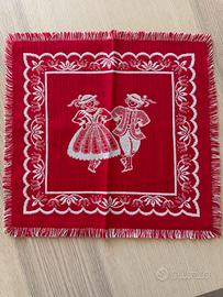 Tovaglietta centrino tirolese