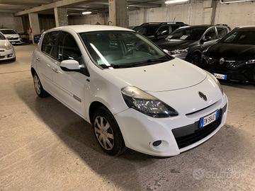 Renault Clio 1.2 16V 5 porte Yahoo!