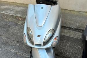 Yamaha majestic 180cc