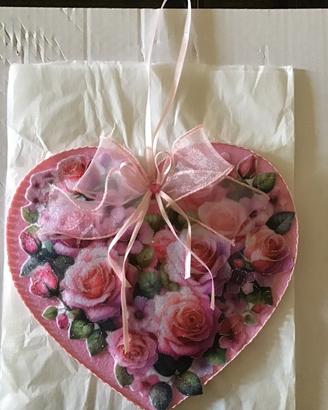 Cuore in feltro rosa