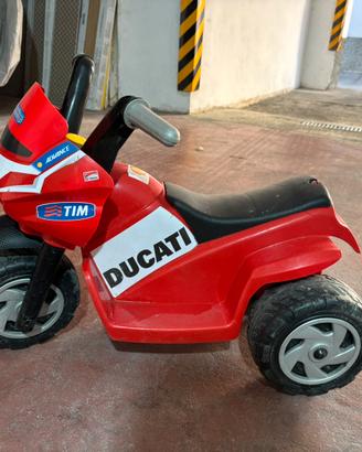 Moto peg perego