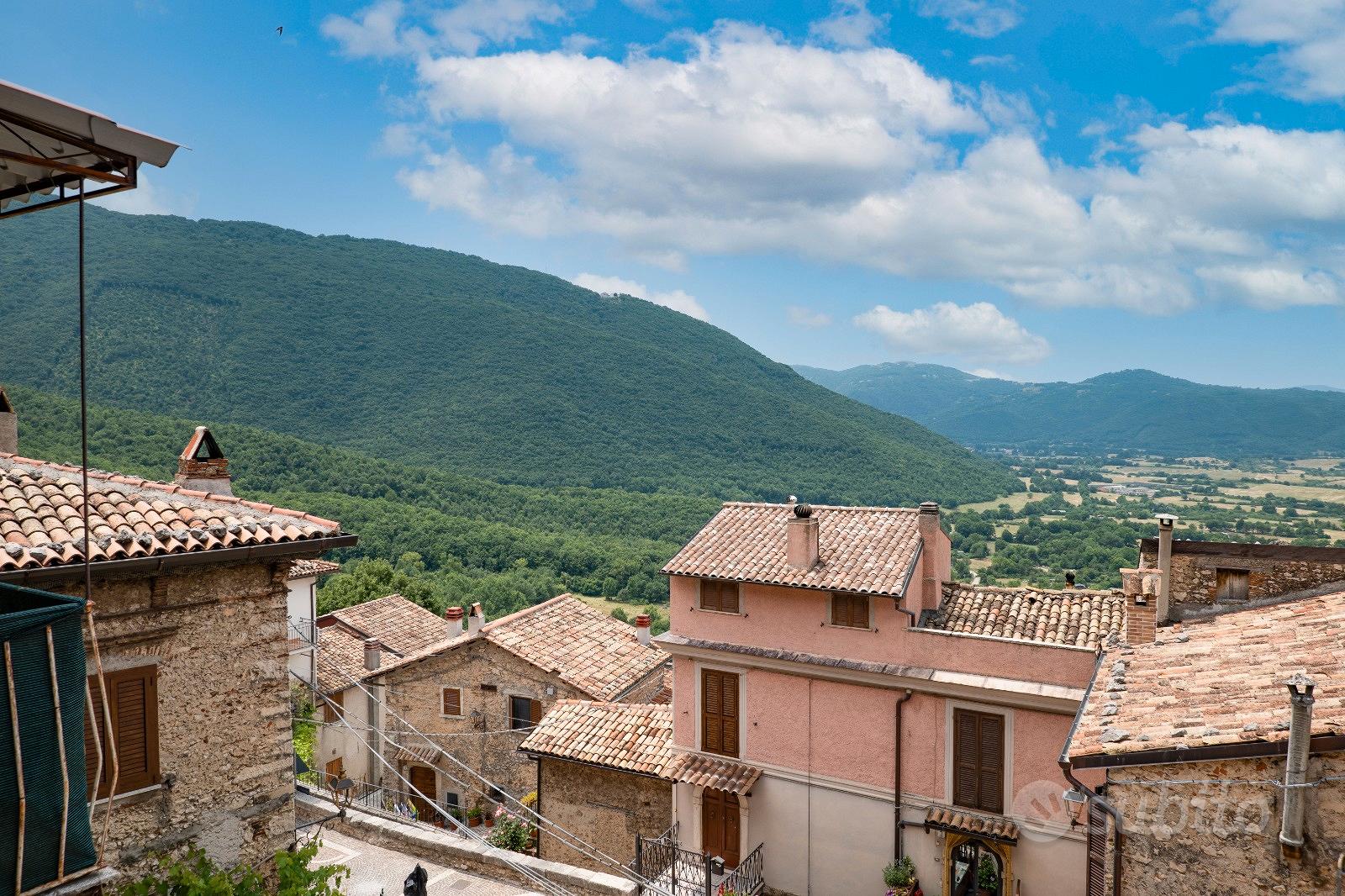Apartment in Pereto, L'Aquila - Altro