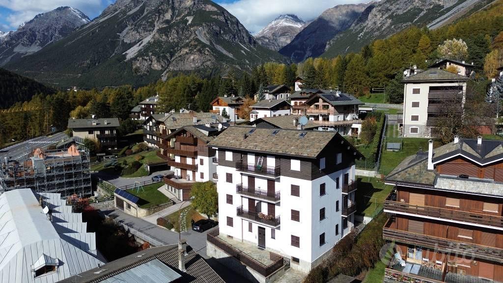 Appartamento di 108 m² con 4 locali e box auto a B - Vista 3