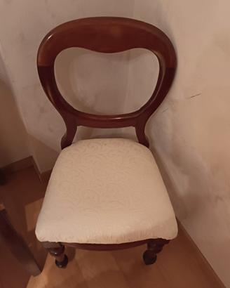 4 sedie + divano e poltrone 