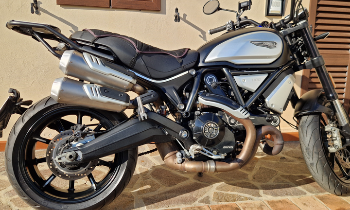 Ducati scrambler 1100 dark pro