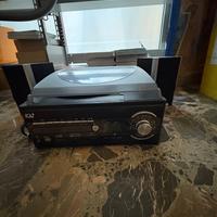 Piccolo stereo compatto