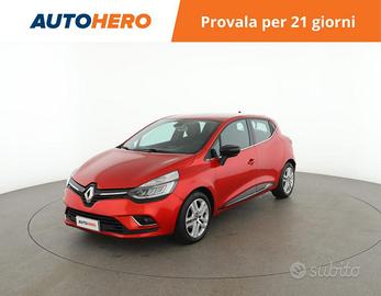 RENAULT Clio VJ68151