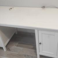 Scrivania Hemnes 