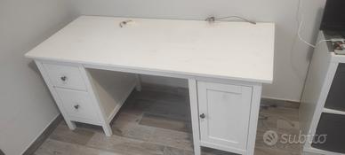 Scrivania Hemnes 