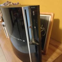 PS3 pro più giochi e due joystick wireless 