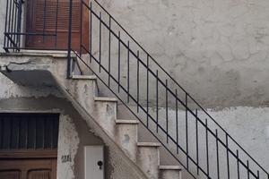 Appartamento in piccolo stabile