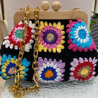 Borsa fatta a mano ad uncinetto