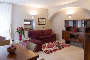 Abitazione indipendente ristrutturata su 2 livelli