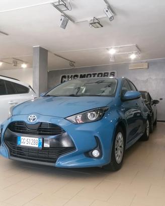 Toyota Yaris Hybrid Business 1.5 Automatico