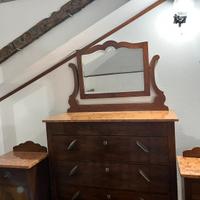 Cassettiera in legno con lastra di marmo+comodini