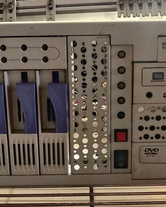 Archeocomputing – Server assemblato 2 x PentiumIII