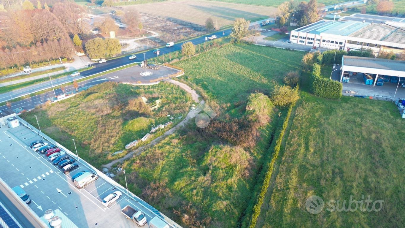 TERRENO A CREMONA - Vista 2