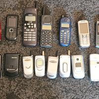 Telefoni vari da collezione 