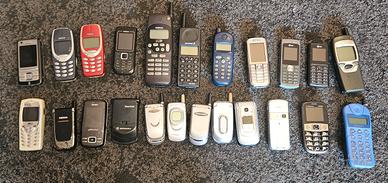 Telefoni vari da collezione 
