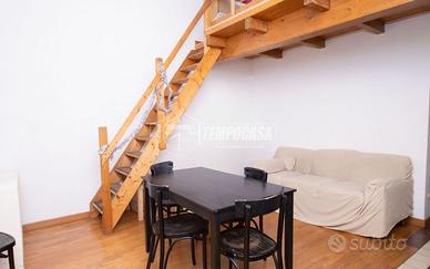 Appartamento a Bologna Via Centotrecento 4 locali